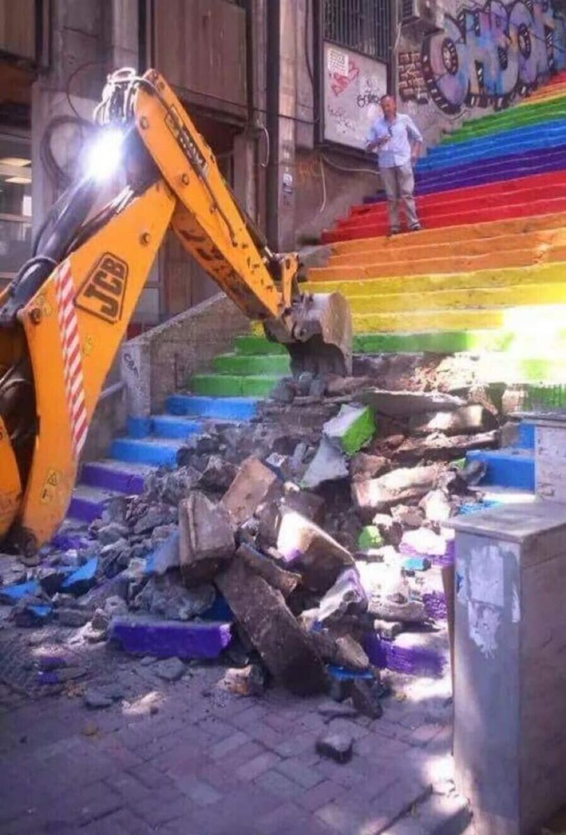 Yes. Remove all evil LGBT propaganda.