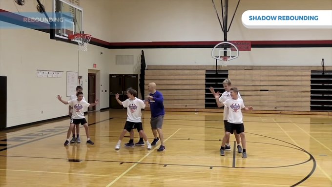 Chiseled_Scott's tweet image. 🏀 VIDEO: '3 Best Basketball Rebounding Drills That Win Games' (by BreakthroughBBall) --&amp;gt; youtu.be/pFRlEOeWpKY 💪 #Basketball #Rebounding #Rebound #Carom