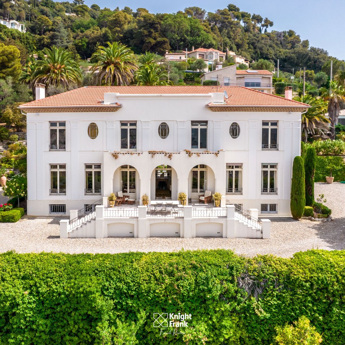 EstateNetFrance's tweet photo. A stunning property for sale on the heights of #Grasse in the historic district of Saint Christophe.

REF. 8879 - Link below for more information

https://t.co/ospkgyHAXb

Price: €3.850.000
. . .
#KnightFrank #KnightFrankFrenchRiviera #KFHomes #property https://t.co/TXx4vkgshH