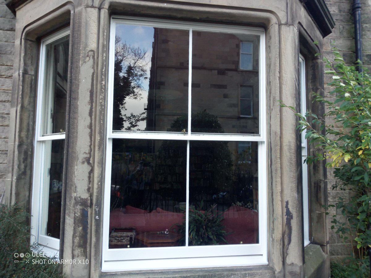 PPDecoration's tweet image. We recently completed an interior and exterior painting project for Bay windows. Our customer requested a unique design for darkness when she closes the shutters, and we were thrilled to deliver satisfactory results. #InteriorPainting #ExteriorPainting #BayWindows #CustomDesign