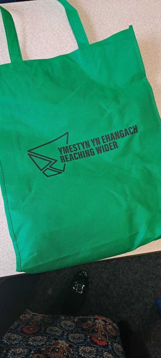 Idris Davies School Senior Phase tweet media