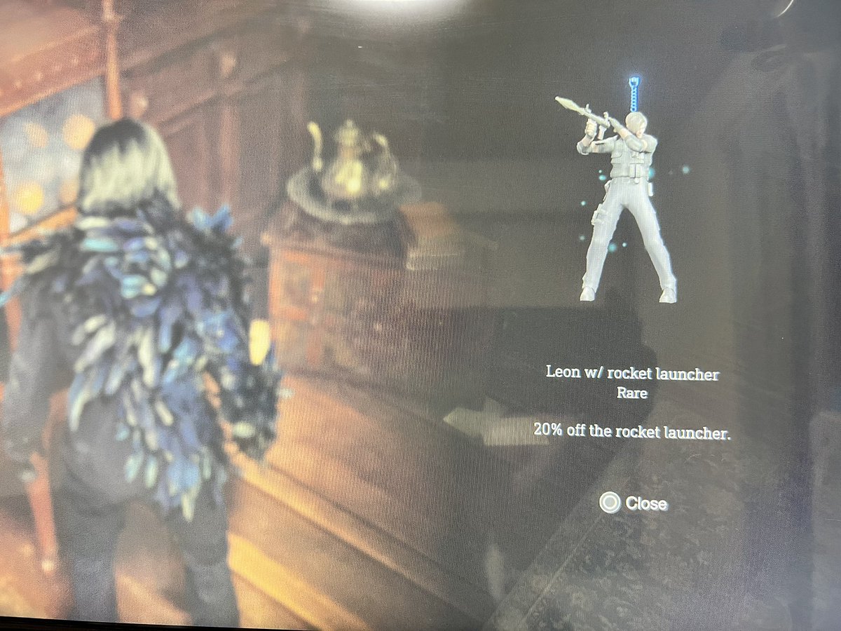 JrRecososa's tweet image. Gotcha #re4 #rocketlauncher 20%off
Silver Gold Silver #chapter14
やった！！！