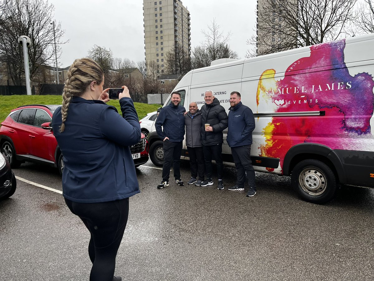 LivHomelessFC's tweet photo. @sjecatering are here to warm us up between games with some teas and coffees - much needed in this weather! https://t.co/L6PhiUA4J5