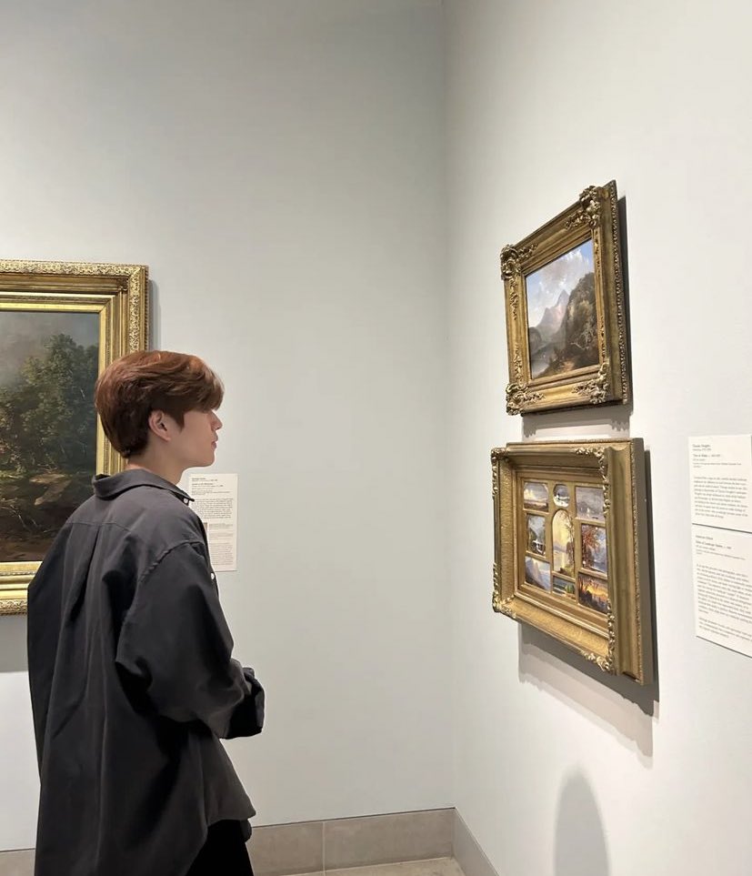 ︎ 
 ︎ 
 ︎ ไม่ได้พบผู้คนจากที่นี่นานมาก
เค้าก็เลยอยากจะทักทายผู้คนในที่แห่งนี้ 

  `` ไง ไม่เจอกันนานเลยนะ พอดีพึ่งกลับมา ``

#จะทําความรู้จักกับคนที่มารีทวิต 

 ︎ 
 ︎ 
 ︎