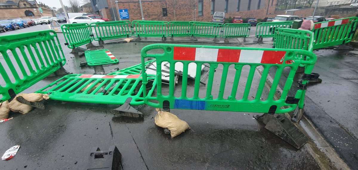 klyderida's tweet image. Access to our house has been refurbished and limited,they come to put the barriers and disappear. more than a month to finalize the work, why start if you are not going to complete the work immediately. it's crazy and it created a lot of inconvenience for us.Glenevin construction