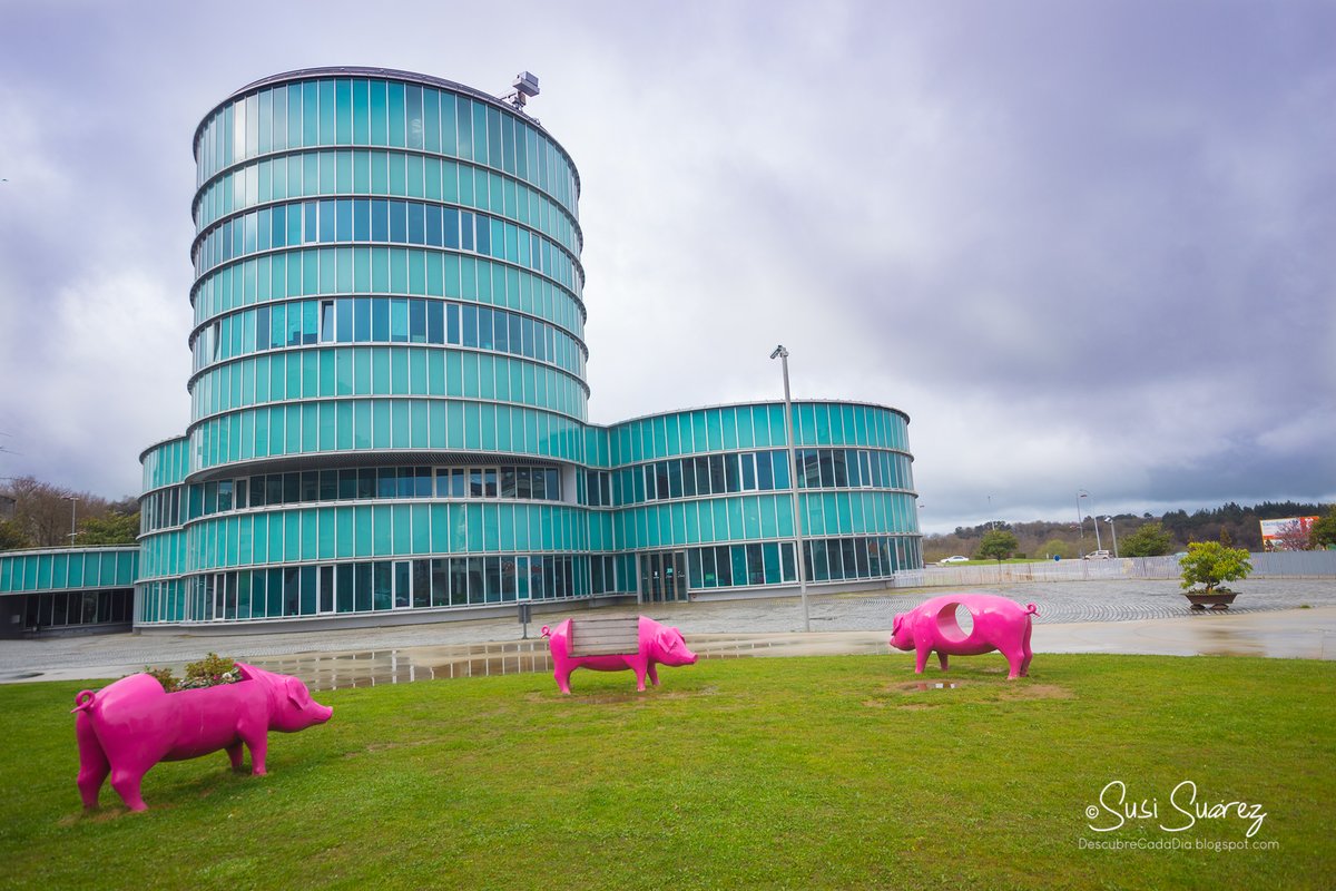 DescubreCadaDia's tweet photo. Lalín municipio y capital de la #comarcadoDeza, famosa x sus "Cocidos" 🐷 

Pero además de acercarte hasta Lalín para comer un buen cocido, mira q + cosas puedes ver y hacer en la ciudad 
https://t.co/E48PB5igKq https://t.co/PnbW0gxZNt