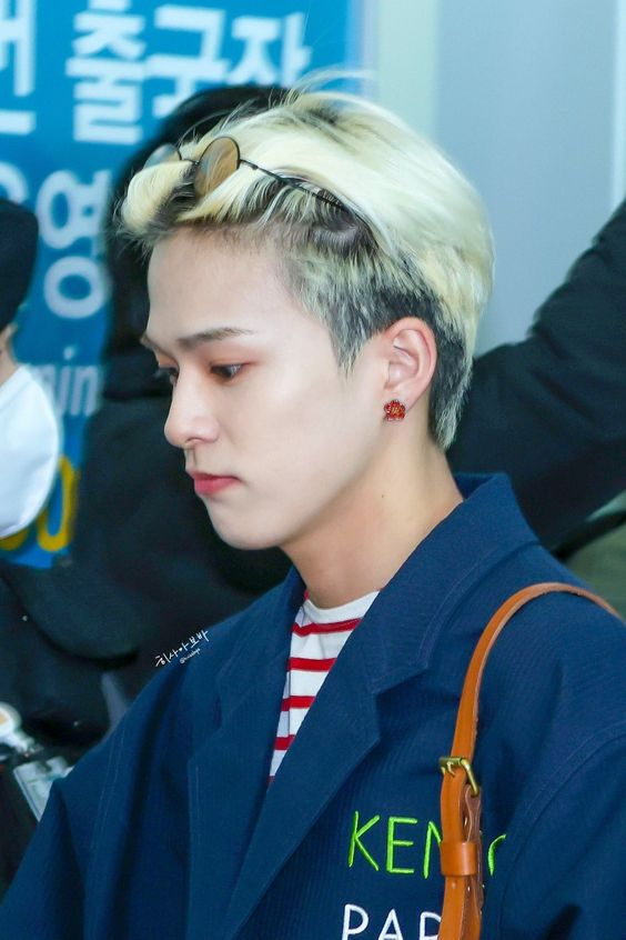 who wouldn't fall for this handsome man? #ASAHI