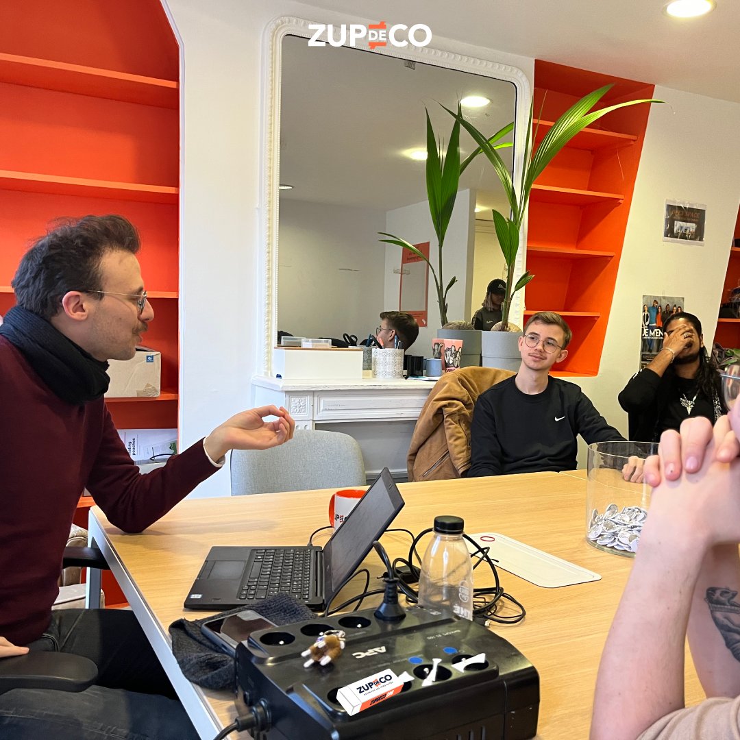 ZUPdeCO (@zupdeco) on Twitter photo 🥳 Réunion au sommet pour Versailles !
Chez ZUPdeCO, s’assurer que les volontaires soient bien suivis et qu’ils disposent de tout ce dont ils ont besoin dans le cadre de leur mission est une priorité. 👍
Deviens #volontaire ! 
👉 welcometothejungle.com/fr/companies/z…
#association #impact 🥳 Réunion au sommet pour Versailles !
Chez ZUPdeCO, s’assurer que les volontaires soient bien suivis et qu’ils disposent de tout ce dont ils ont besoin dans le cadre de leur mission est une priorité. 👍
Deviens #volontaire ! 
👉 welcometothejungle.com/fr/companies/z…
#association #impact