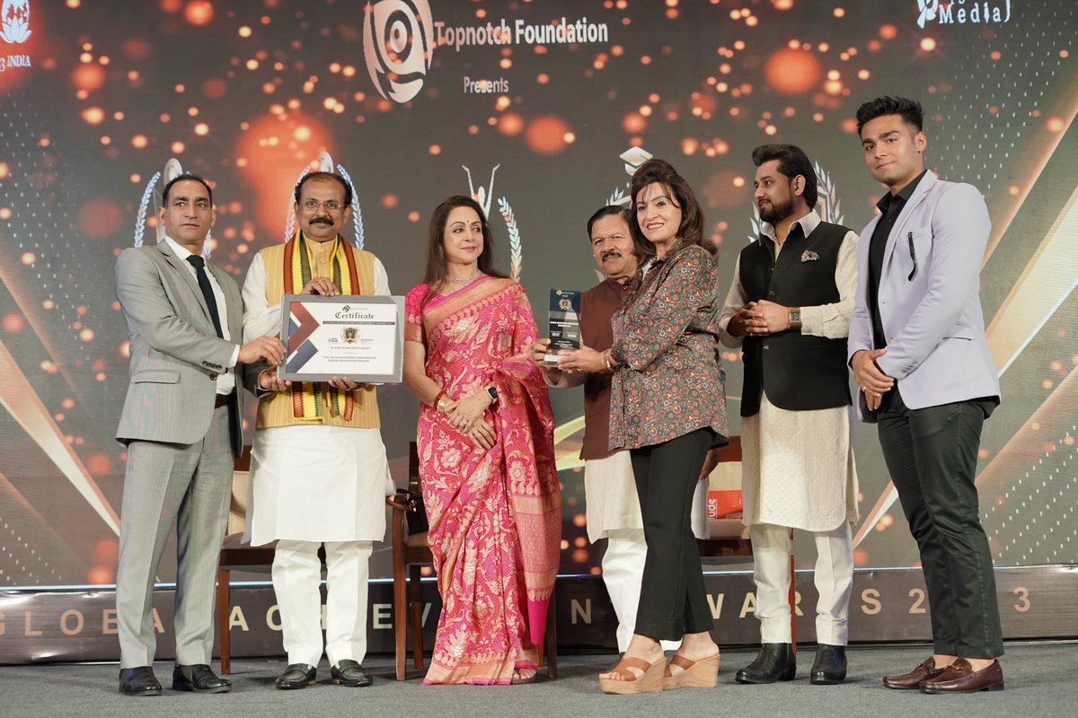 WINNER OF GLOBAL HEALTHCARE ACHIEVEMENT AWARDS 2023, 23RD MARCH 2023, SHANGRI-LA EROS, NEW DELHI
FELICITATED WITH THE TITLE OF
'MOST TRUSTED AND RENOWNED LAPAROSCOPIC AND BARIATRIC SURGEON IN NORTHERN INDIA'
#healthcareawards #bariatricsurgeon #laparoscopic #HemaMalini #surgeon