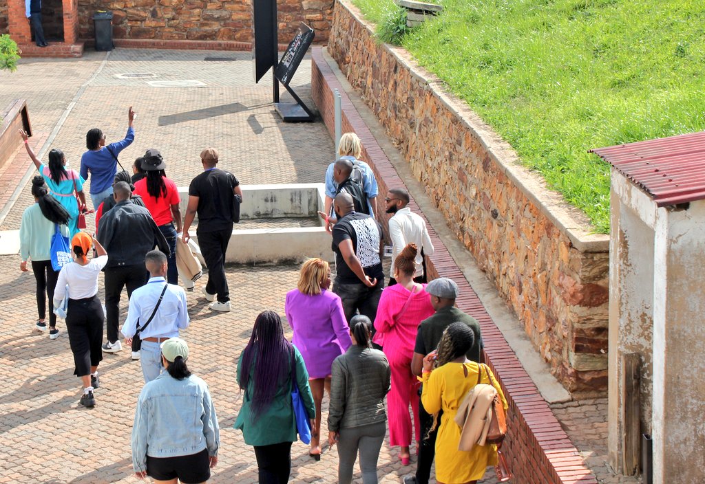 FES_SouthAfrica's tweet photo. Why does inequality persist nearly 30 years into democracy? Is the Constitution a tool for change or an obstacle to addressing injustice? These two questions framed our walk through the Constitution Hill precinct #FHAS22 https://t.co/P6PitgPQUw