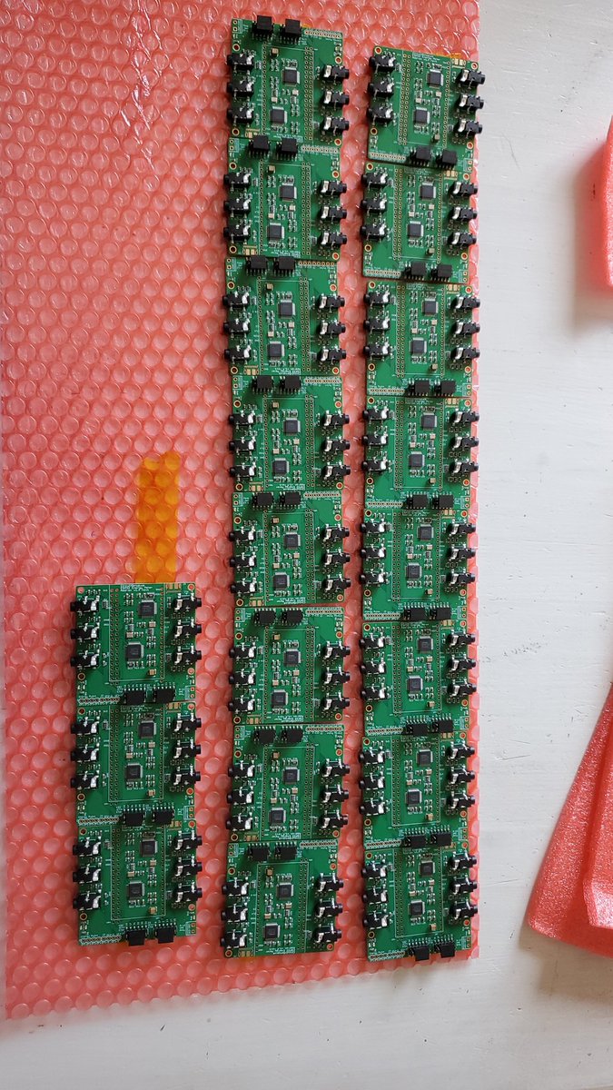 Azylog's tweet image. Il est temps de faire chauffer le fer à souder !