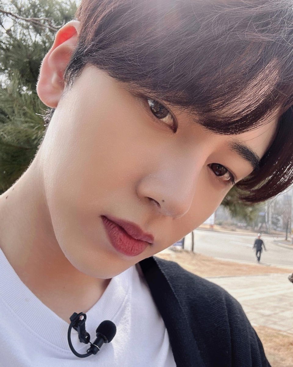 konanmimo's tweet photo. 정현아잘생긴거축하한다진짜 https://t.co/ukUfcjLhxz