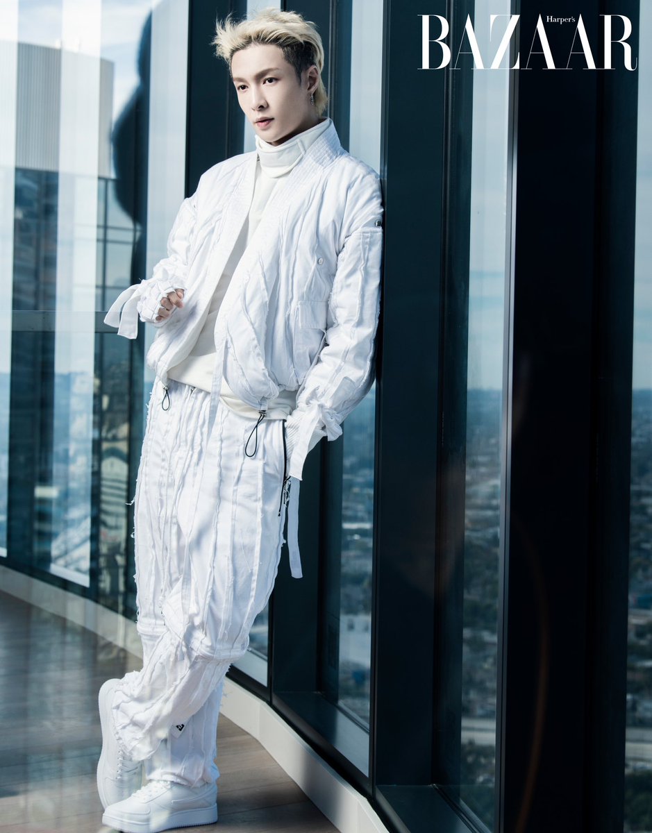 lay_studio's tweet image. Our @layzhang graces the April cover of Harper’s Bazaar Vietnam. We can’t get enough of these looks and we can’t imagine a life without our favorite boss 🥰