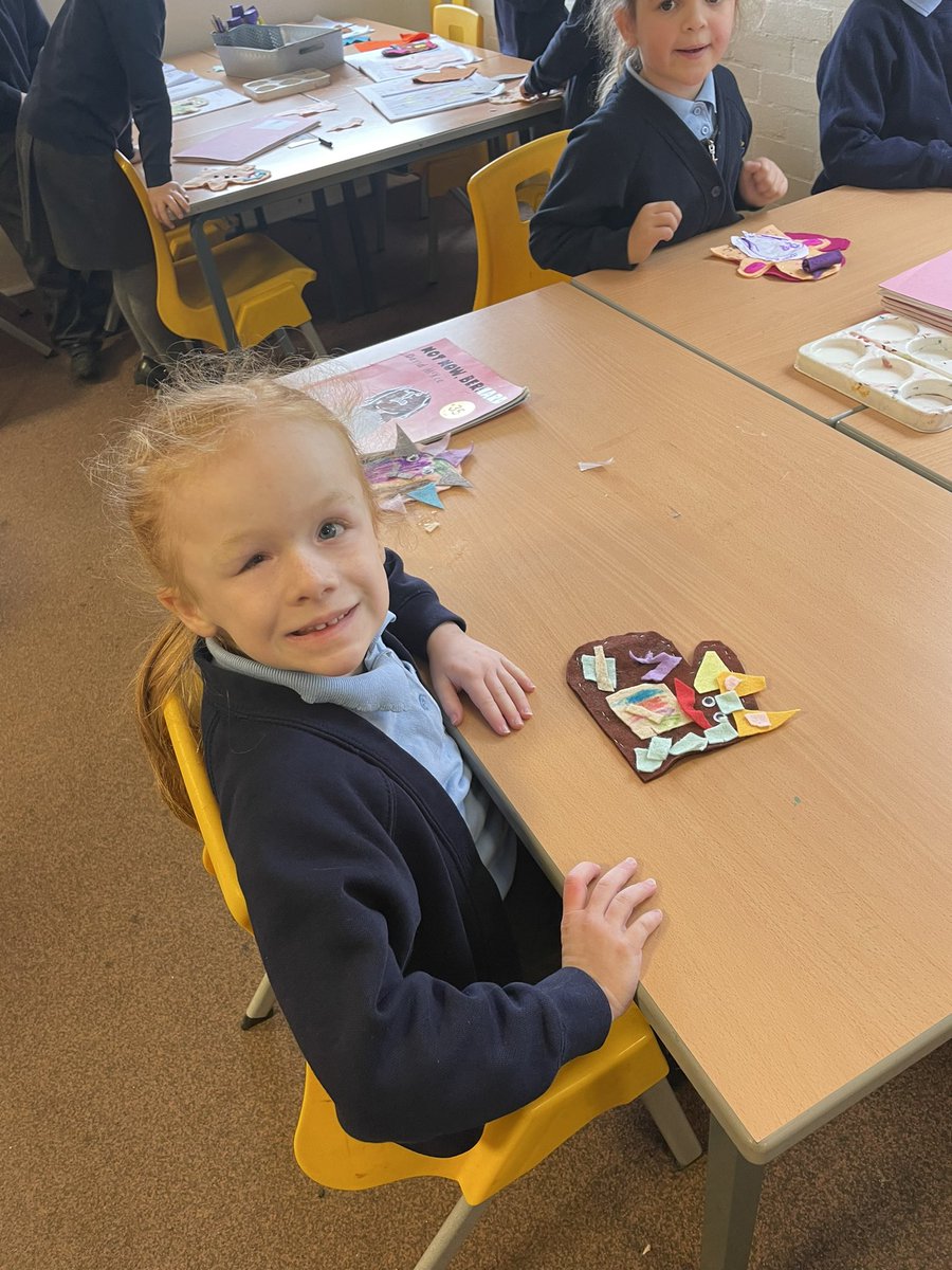 Say hello to our Year 1 puppets! The children have worked incredibly hard designing and making them over the last two days. Tomorrow we will be evaluating them and putting on a puppet show! <a href="/MissLittlerRBL/">MrsHollmanRBL</a>