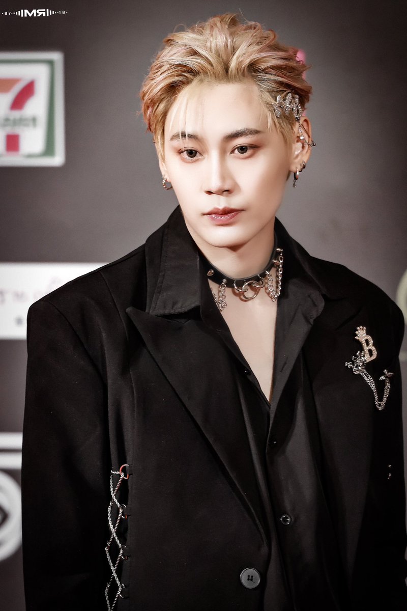 Mr950710's tweet photo. 「230328」

@bb0un 
#อมยิ้มของบุ๋นไออุ่นของเฮีย 
#bb0un 
#BounNoppanut
#คมชัดลึกอวอร์ด19 https://t.co/mIf3cKjDpL