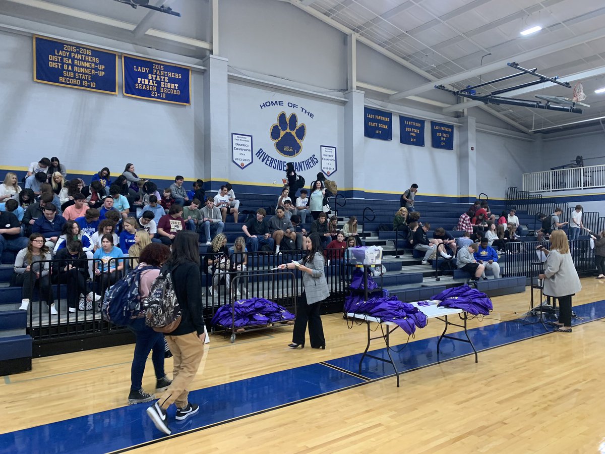 <a href="/TTULadyK/">Kari Oldham</a> and I enjoyed a great visit with 120 juniors at Decatur County Riverside HS @dc_panthers #GoPanthers #TechisTN #WingsUp