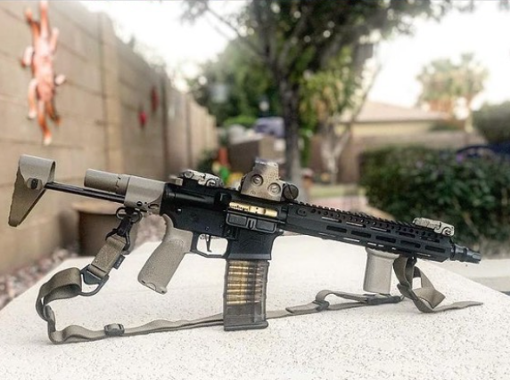 mvbindustries's tweet photo. FDE Tuesday! Fully extended MVB ARC-X v1 PDW Stock💪💪https://t.co/1mVEI8ssTY https://t.co/YzZhatZYXr