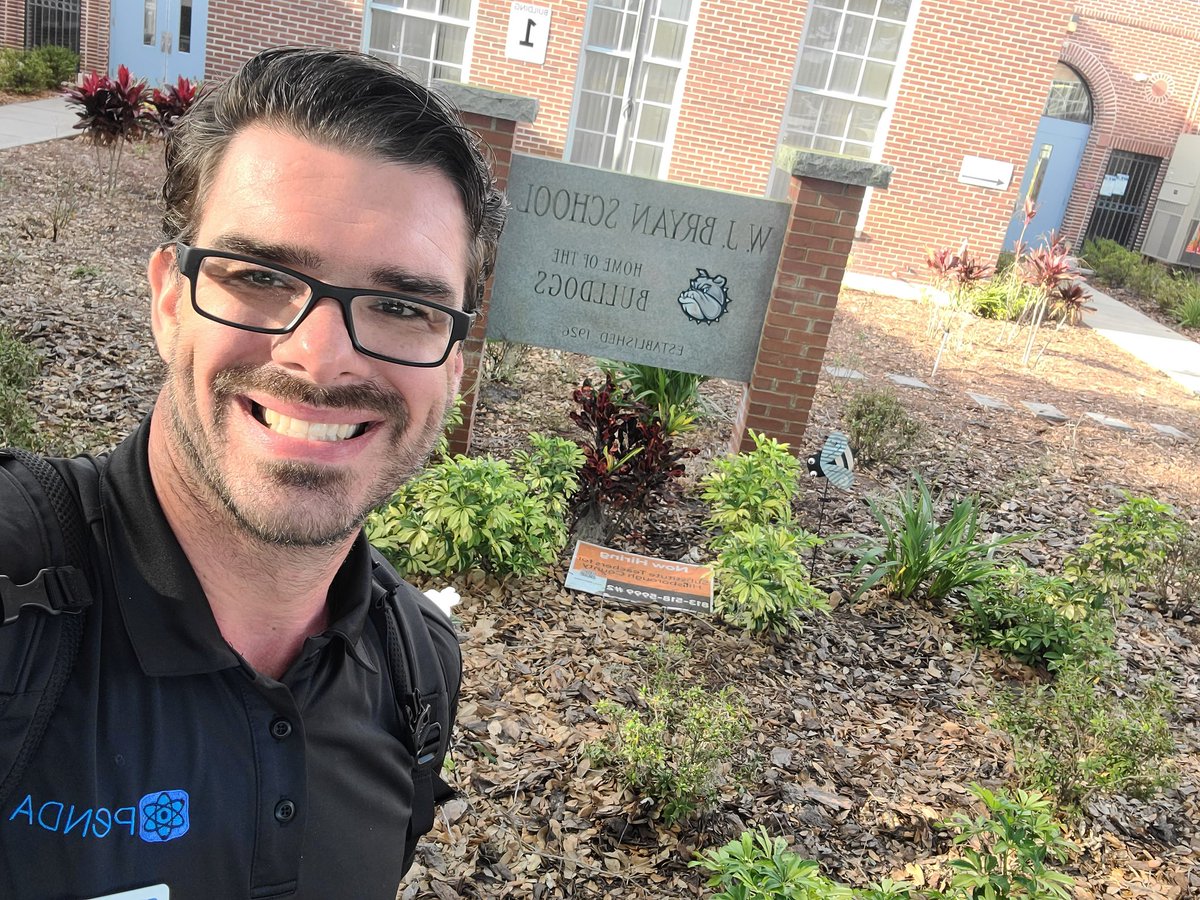 Another #PLC in the books! This week I was hosted by <a href="/Bryan_Bulldogs/">Bryan Elementary</a> to discuss how <a href="/PendaLearning/">Penda Science</a> can be used for #SSAPrep 📝and #differentiatedinstruction 🔬🔭🧪👩‍🔬👨‍🔬👨🏽‍🔬👩🏿‍🔬 <a href="/TransformHCPS/">HCPS Transformation Network</a>