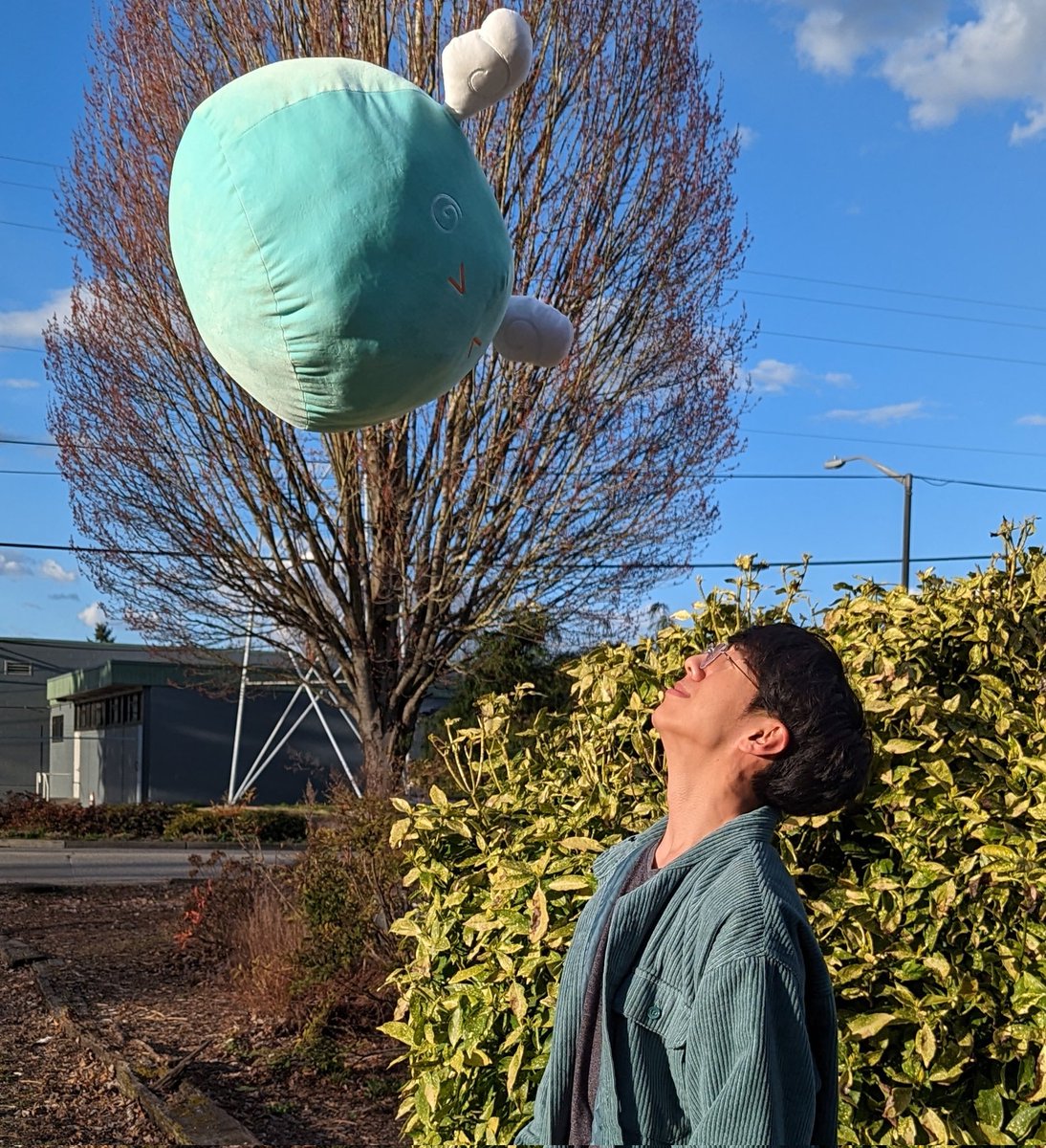 GratisStatus's tweet image. Xiao mains when they see an anemo slime