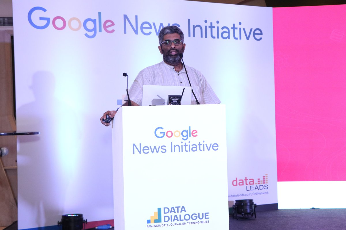 data_LEADS's tweet photo. At #DataDialogue, we trained over 2000 Journalists, Academicians, Media Students across over 600 Newsroom & Press Clubs covered, 160 Universities & Colleges on ways to indulge in #data in #journalism
@TanaySukumar @rakeshdubbudu @anoushkd @shruthi1mohan https://t.co/iEhHYolpDB