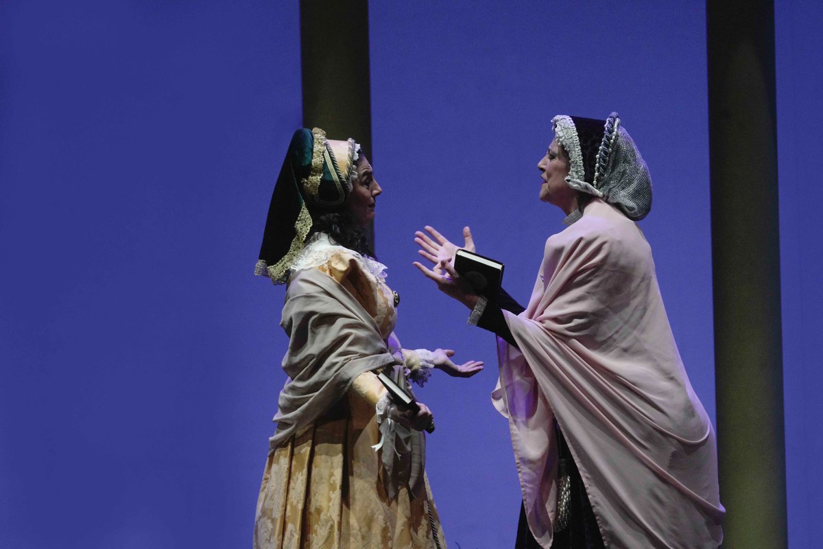 IMAECordoba's tweet photo. Ayer celebramos el #DíadelTeatro con el espectáculo "La discreta enamorada". 
📸Aquí os dejamos algunas de las imágenes de esta obra de Lope de Vega interpretada por la compañía "Trápala Teatro" ➡ https://t.co/hz9ioJH0kv
#150AñosGranTeatro https://t.co/mkaAItYhNH