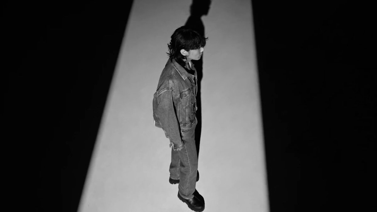 kookpiics's tweet photo. JUNGKOOK IN CALVINS
#JUNGKOOKxCALVINKLEIN https://t.co/E6lZhXtjMq