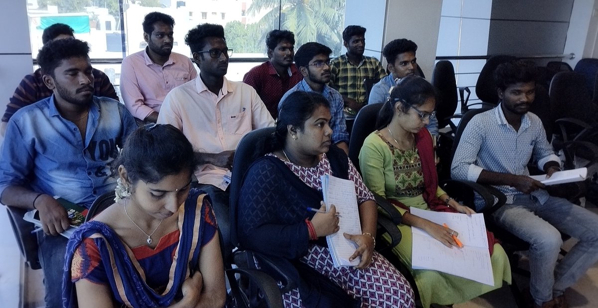 a_appxperts's tweet photo. Session on #Basicjavascript functions and #nodejs for our students by John Bosco Prasanth G

Admission open!! Hurry up......

To register. email us at: enquiry@appxpertsacademy.com or call : +91 7418677662

#LearnToCode #opportunity #learninganddevelopment #appxpertsacademy https://t.co/lgmZ0WKsVU