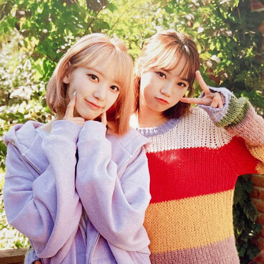 hourchaewon's tweet photo. omg how did we get here? 

2020                                           2023 https://t.co/VT3e7ykN4K