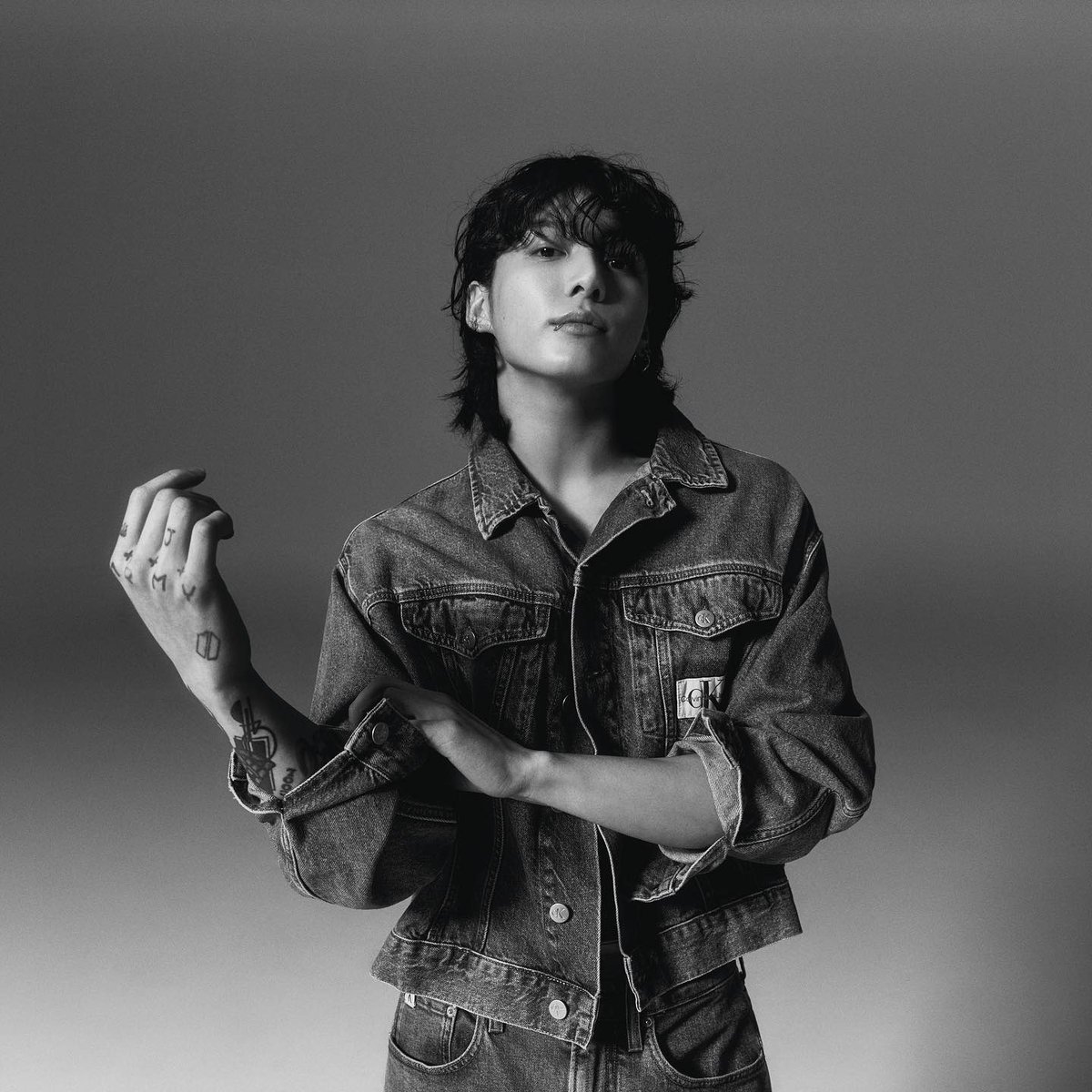 UniversBTS_'s tweet photo. 📸 Fotos de Jeon Jungkook para Calvin Klein | Elle Men Thailand 

GLOBAL AMBASSADOR JUNGKOOK
#JUNGKOOKXCALVINKLEIN 

@BTS_twt [+] https://t.co/41v37awXNb