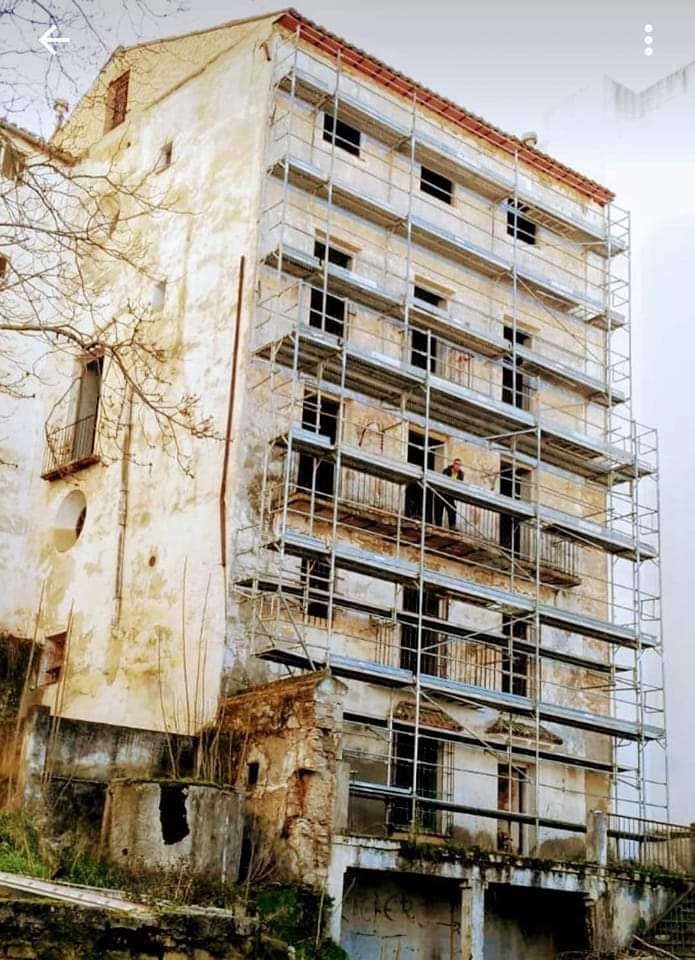 alquilernevada's tweet photo. #montaje de #andamios para #obras de #rehabilitación de #fachadas
Consúltenos sin compromiso
☎️958573152
https://t.co/DQHhPjZuP5
#andamio #andamiaje #alquilerdeandamios #Granada #andamiosengranada #torres #cimbras #estructuras #plataformas #vallas #encofrados #puntales #refornas https://t.co/5853LwbfXM