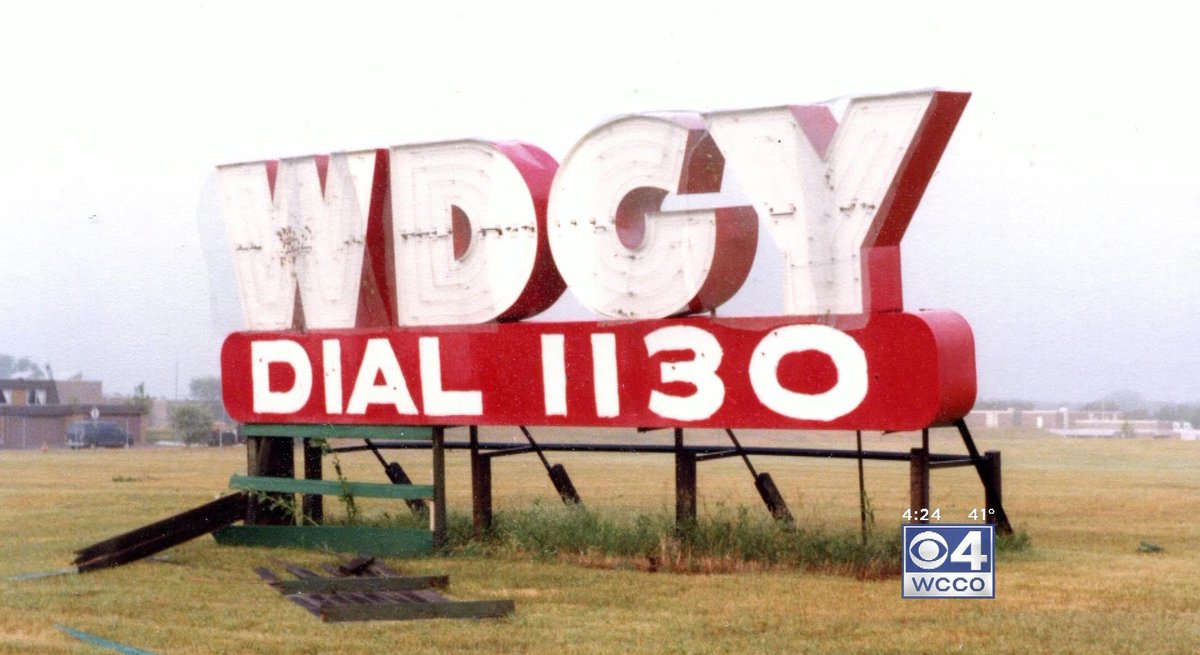 RadioTapes tweet media