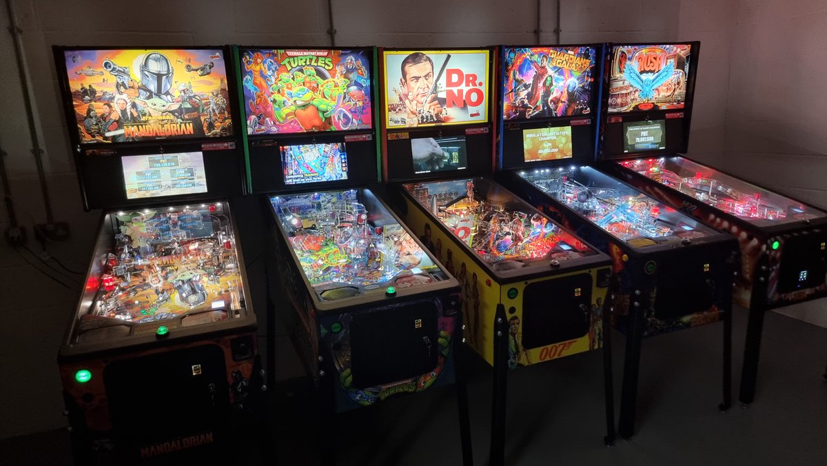ParallaxDigTech's tweet image. Latest deliveries of @sternpinball machines going to site
Get yours ordered now - all machines tournament equipped
parallaxdigital.co.uk/news/pinball-i…
#pinball #rush #JamesBond #TMNT #Mandalorian