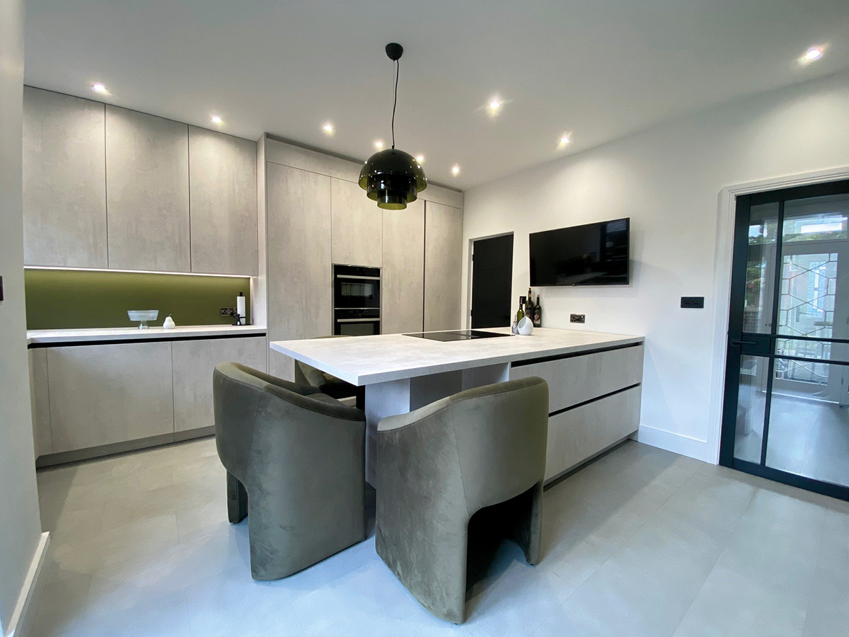 kbbreview (@kbbreview) on Twitter photo Kitchen Designer of the Year: project cost up to £30,000
Diane Berry, <a href="/DBKitchens/">Diane Berry Kitchens</a>, Manchester
Brief: Diane’s clients wanted a stylish, functional, yet low maintenance kitchen that would help lighten up their terraced house.
kbbreview.com/awards #kbbawards2023 Kitchen Designer of the Year: project cost up to £30,000
Diane Berry, <a href="/DBKitchens/">Diane Berry Kitchens</a>, Manchester
Brief: Diane’s clients wanted a stylish, functional, yet low maintenance kitchen that would help lighten up their terraced house.
kbbreview.com/awards #kbbawards2023