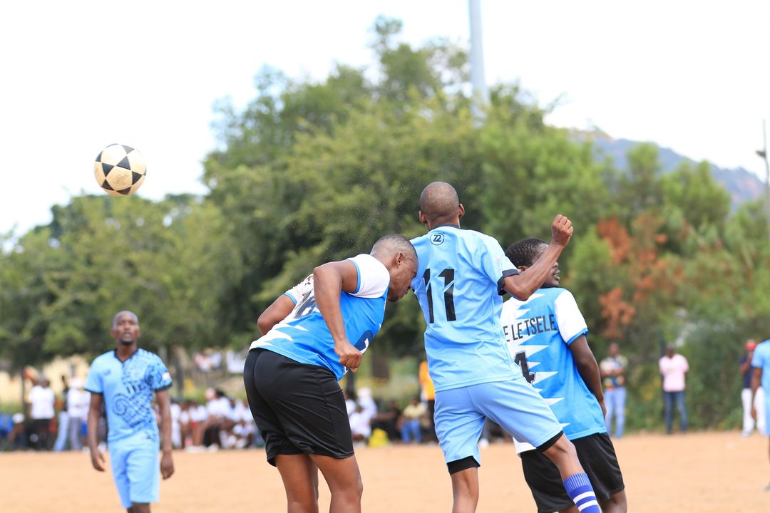 KillerpassBOTS's tweet photo. MYAA BONA NALEDI GAMES: United Artists 0-2 Tsele le Tsele - Dilo Sto'Fong #MYAA #BEATNCDS #HEALTHYLIFESTYLE #BONANALEDI #KillerPass #BWSocialClubs https://t.co/uPXSkZQ0KR