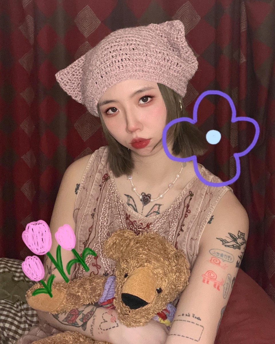 summersend404's tweet photo. 4/22 (土) 渋谷の国連大学にてクラフトマーケット出店🫶🏼💕　きてね！！ https://t.co/XBLAJG8A9I
