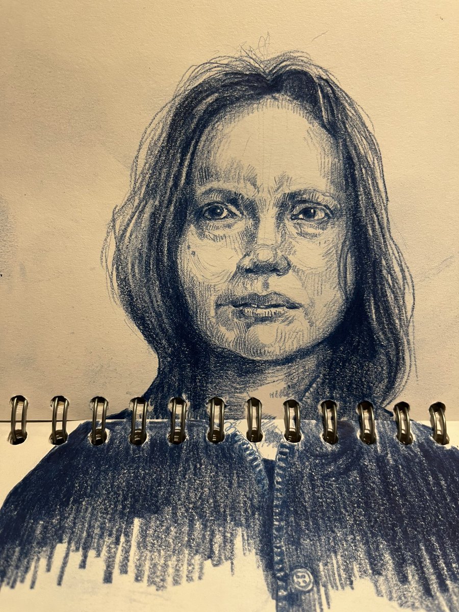 Terrific session with @Draw_Brighton and @JakeSpicerArt last night. 2 x 45 minutes. Thank you again for modelling Kate and Rashna. Great to just take a moment to draw at the end of a Monday. #draw #drawing #drawings #lifeclass #bluepencil #portrait #zoomlife #sketch #sketchbook