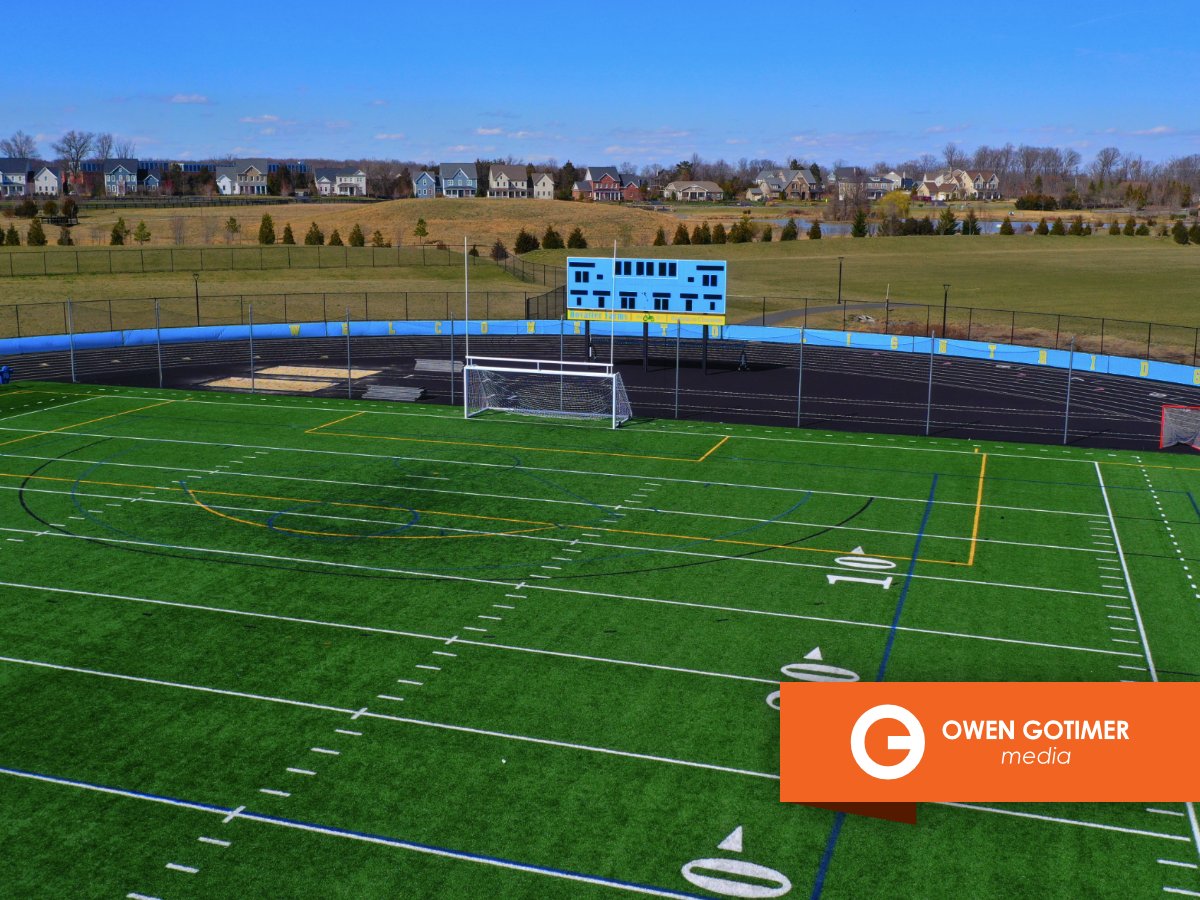 BigO_Gotimer's tweet photo. Spring sports are officially in full swing, and the Lightridge High School athletic complex has never looked better! Their #CustomWindscreen is vibrant, high-quality, and really brightens up the stadium! https://t.co/1NTq9tmmex https://t.co/YgxvFChLFm