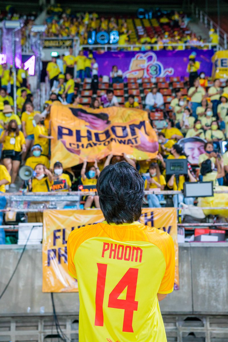 phoomfanbase's tweet photo. TeamPhoom No.14 💛🫶🏻

ขอบคุณพี่ๆแฟนคลับอีก3บ้านทุกๆคนค้าบ

#53ปีช่อง3ดีต่อใจ 
#belovedfestival53ปีดีต่อใจ 
#phoomchawonwat 
#wooooyd
#ภูมิชวัลวัฒน์ https://t.co/rltjQMS5QZ