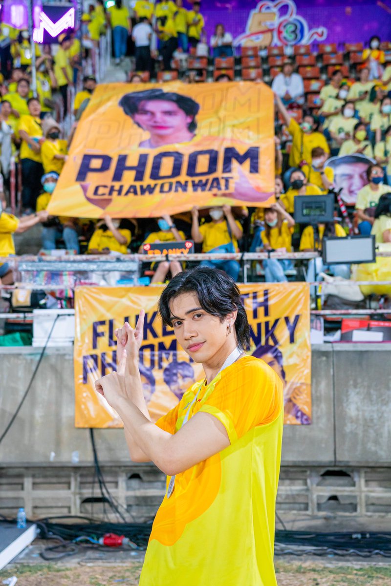 phoomfanbase's tweet photo. TeamPhoom No.14 💛🫶🏻

ขอบคุณพี่ๆแฟนคลับอีก3บ้านทุกๆคนค้าบ

#53ปีช่อง3ดีต่อใจ 
#belovedfestival53ปีดีต่อใจ 
#phoomchawonwat 
#wooooyd
#ภูมิชวัลวัฒน์ https://t.co/rltjQMS5QZ