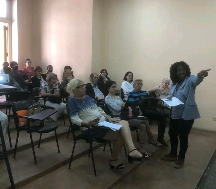 JuannCarlosGG's tweet photo. Con nuevas metas y mayores niveles de exigencia, arriba #Formatur a un nuevo aniversario 🎉
Por estos 28 años cimentando la mejoría y profesionalización del #TurismoCubano ¡Felicidades!👏 https://t.co/YrShQMCkuV