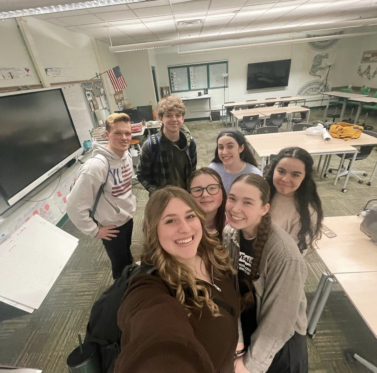 P7clubs's tweet photo. It's in classrooms like this where lives are changed. Keep shining your light, @lakeorionp7. #P7Works #P7Clubs https://t.co/zVnnUjUDUh