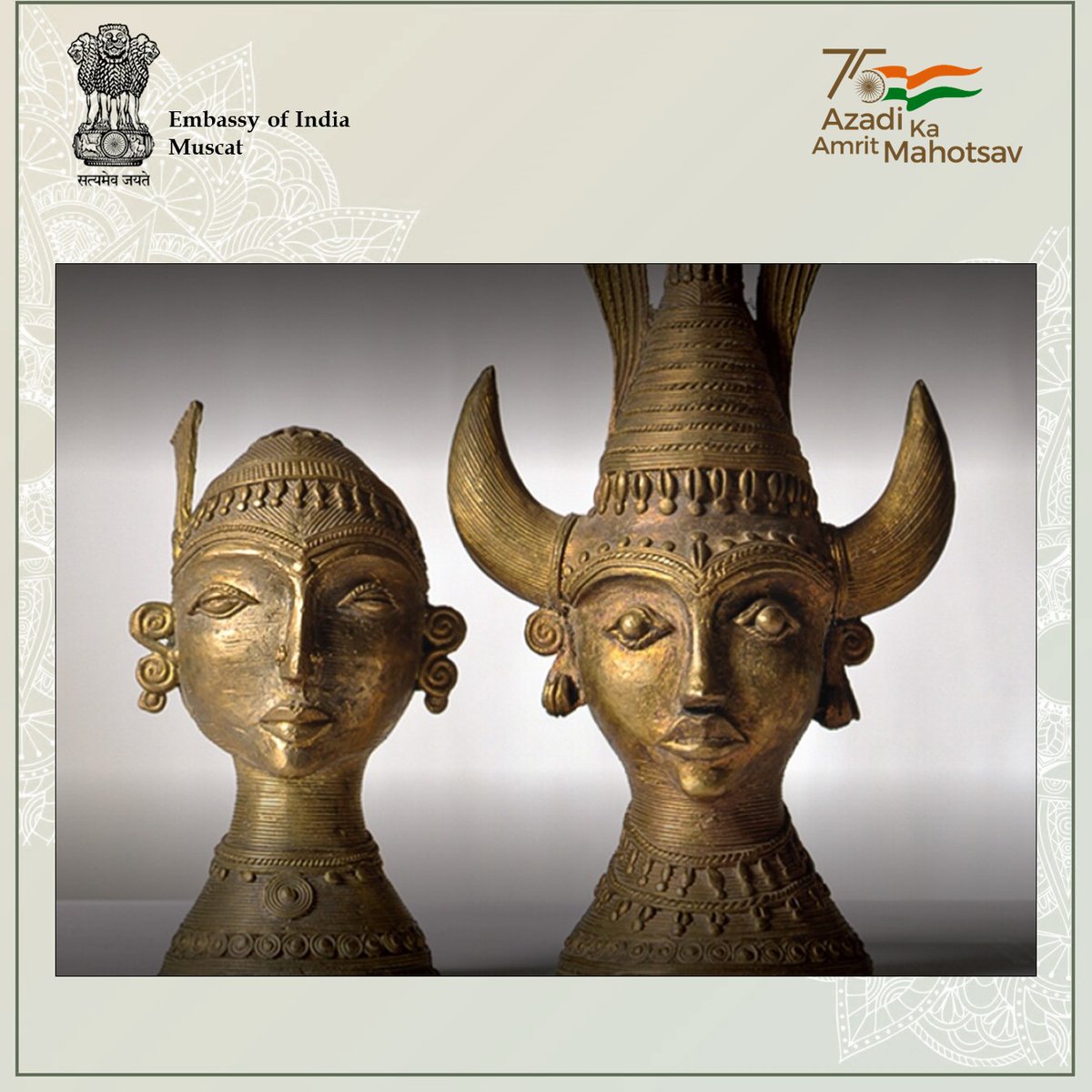 Indemb_Muscat's tweet photo. #IndiaStories
The rich and ancient traditions of this country are beautifully represented in the exceptional #metalcraft of Karnataka Bronze Ware.
Celebrate this festive season with this special Geographical Indication of #Karnataka.
#WahGI #GiftaGI #IncredibleIndia https://t.co/4OjApRPiIV