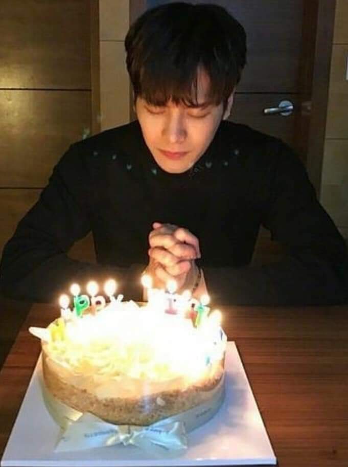 phingnphing's tweet photo. @oneoneigot7 👑 Happy Jackson Day 💚
Hope you happy healthy and enjoy for everything.
Love and alway support you.
#MAGICMANJacksonDay #hbdjacksonwang #JacksonWang https://t.co/SFqLUwaS59
