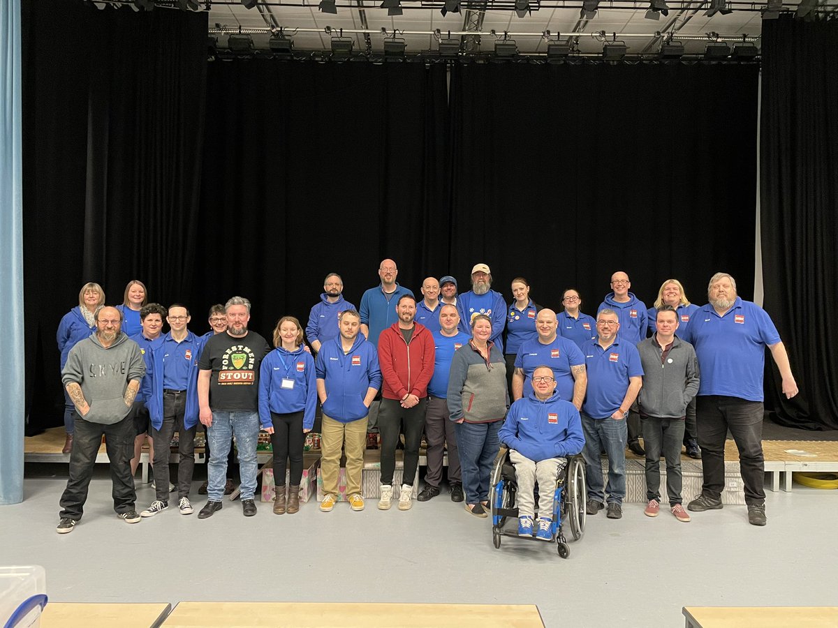 MistyIsleBricks's tweet photo. The first ever Misty Isle Bricks show by @TartanLUG was a huge success with amazing feedback from the Skye community and raising £5000 for @CR_UK, planning is already underway for 2024! Thanks to all who gave so generously to support the event https://t.co/yx2ERRRzeJ