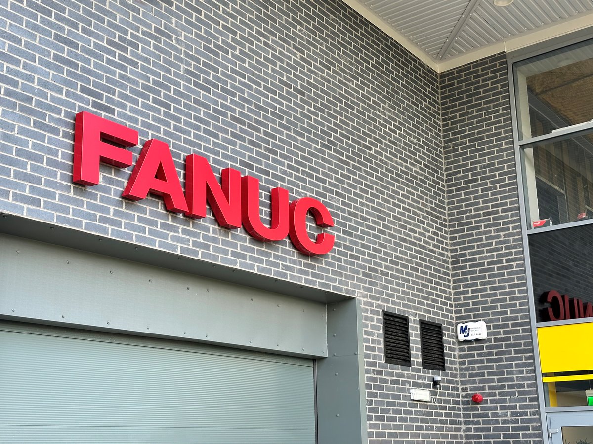 MechtechGroup's tweet photo. James &amp; Sam from our team recently took a trip to Ireland, where they visited Ronan at FANUC, a supplier of the robots used in our automated solutions. 

Discover Mechtech Automation Group today - https://t.co/dHeqdSNqDK

#SmartFactory #DigitalManufacturing #UKManufacturing https://t.co/ZOrxM2PRix