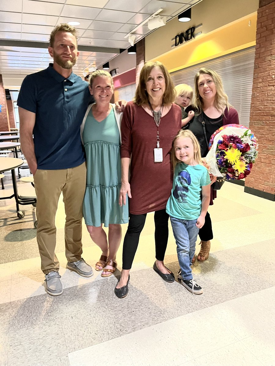 LassiterArt's tweet photo. Yay Suzette Spinelli! Well deserved teacher of the year for Lassiter. @cobbartrocks #gotrojans https://t.co/bIFO6cinc7