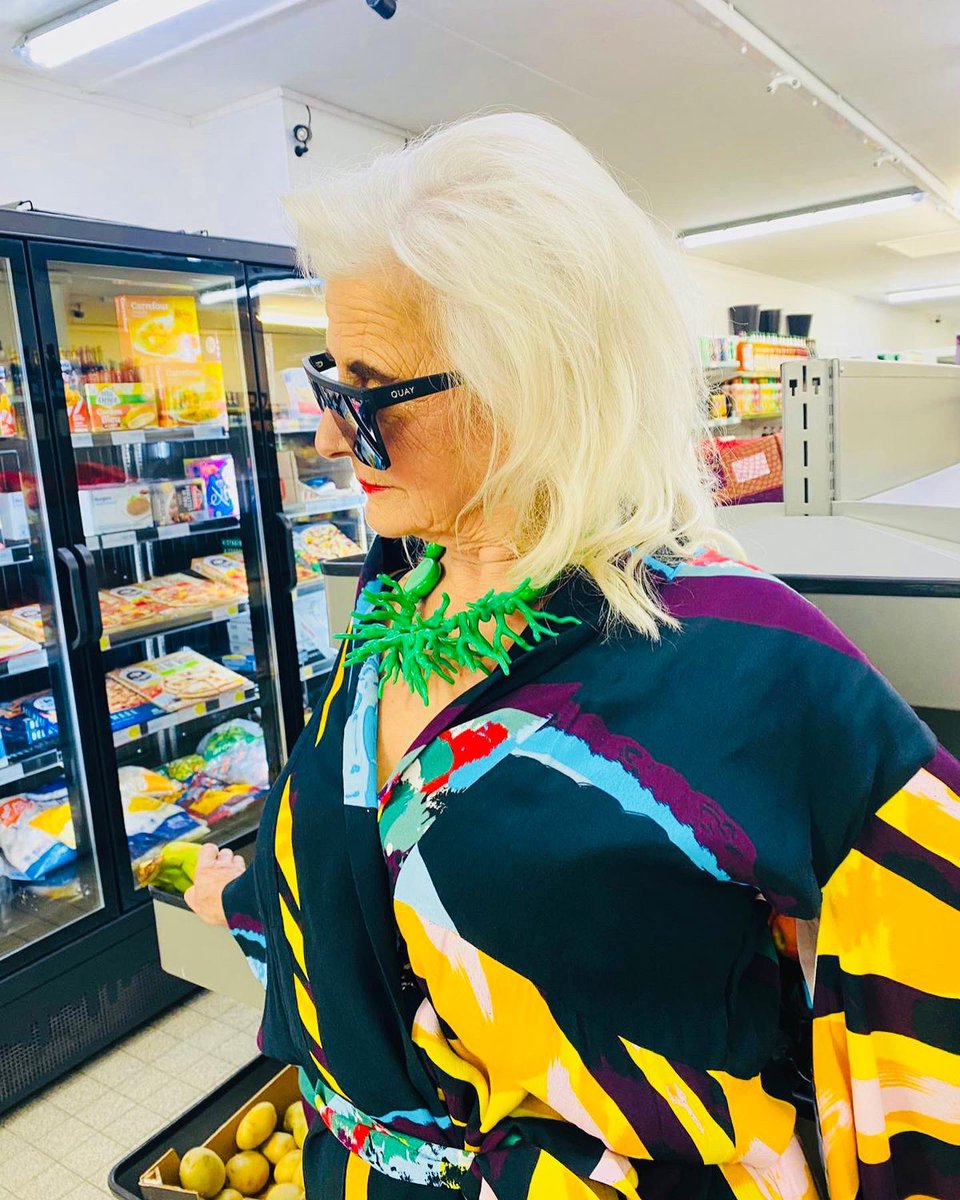WilliamArlotti's tweet photo. Françoise by @WilliamArlotti
#williamarlotti #shop #shopping #femme #woman #lookoftheday #mode #fashion #style #designer #madeinfrance #model #conceptstore #barsurseine #aube #champagne #cotedesbar #France #kimono https://t.co/9JLiD4XRNl