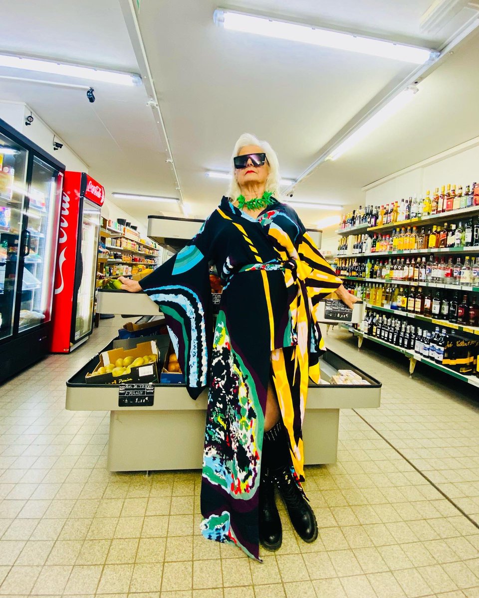 WilliamArlotti's tweet photo. Françoise by @WilliamArlotti
#williamarlotti #shop #shopping #femme #woman #lookoftheday #mode #fashion #style #designer #madeinfrance #model #conceptstore #barsurseine #aube #champagne #cotedesbar #France #kimono https://t.co/9JLiD4XRNl