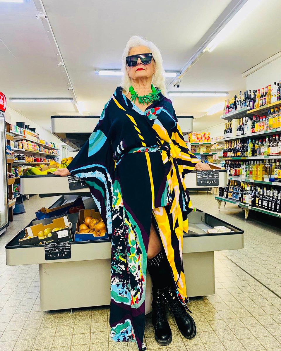 WilliamArlotti's tweet photo. Françoise by @WilliamArlotti
#williamarlotti #shop #shopping #femme #woman #lookoftheday #mode #fashion #style #designer #madeinfrance #model #conceptstore #barsurseine #aube #champagne #cotedesbar #France #kimono https://t.co/9JLiD4XRNl