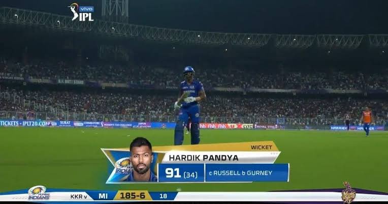 LoyalSachinFan's tweet photo. This has to be one of the best IPL knock in a losing cause. https://t.co/MvIV7R1hTv